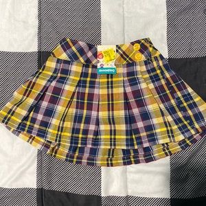 Both skirts with shorts underneath attached both in great condition’s.